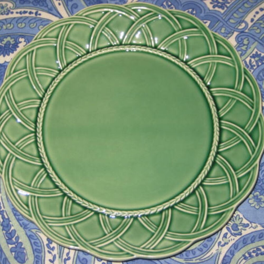 NWT Bordallo Pinheiro Outono Autumn Green 10” Dinner Plate Made in Portugal NEW - Picture 2 of 14